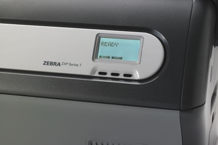 Принтер Zebra ZXP Series 7 за PVC карти - за едностранен цветен печат