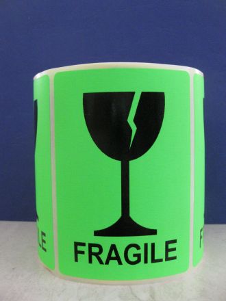 Етикети "Fragile", 100mm x 70mm, черен надпис на червен фон, 200бр.